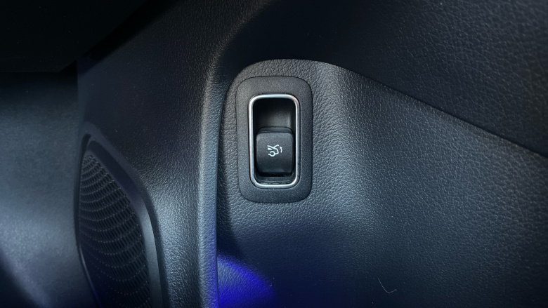 Mercedes-Benz CLA 200 AMG Line Executive 4dr Tip Auto Petrol Saloon